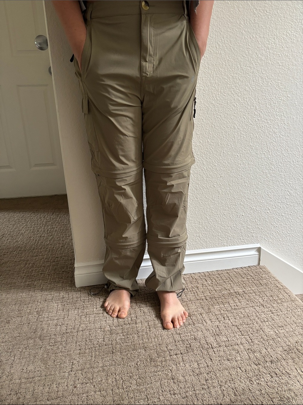 Women Convertible Cargo Pants - Light green